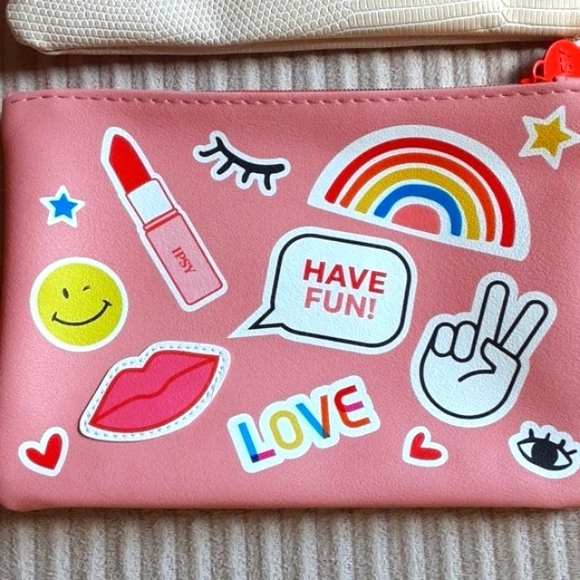 Four Ipsy Makeup Bags - Picture 5 of 13